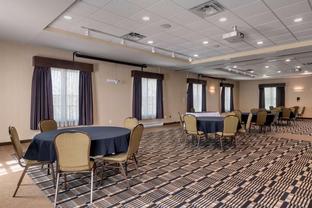 Best Western Plus Bridgewater Hotel&Convention Centre Exterior foto