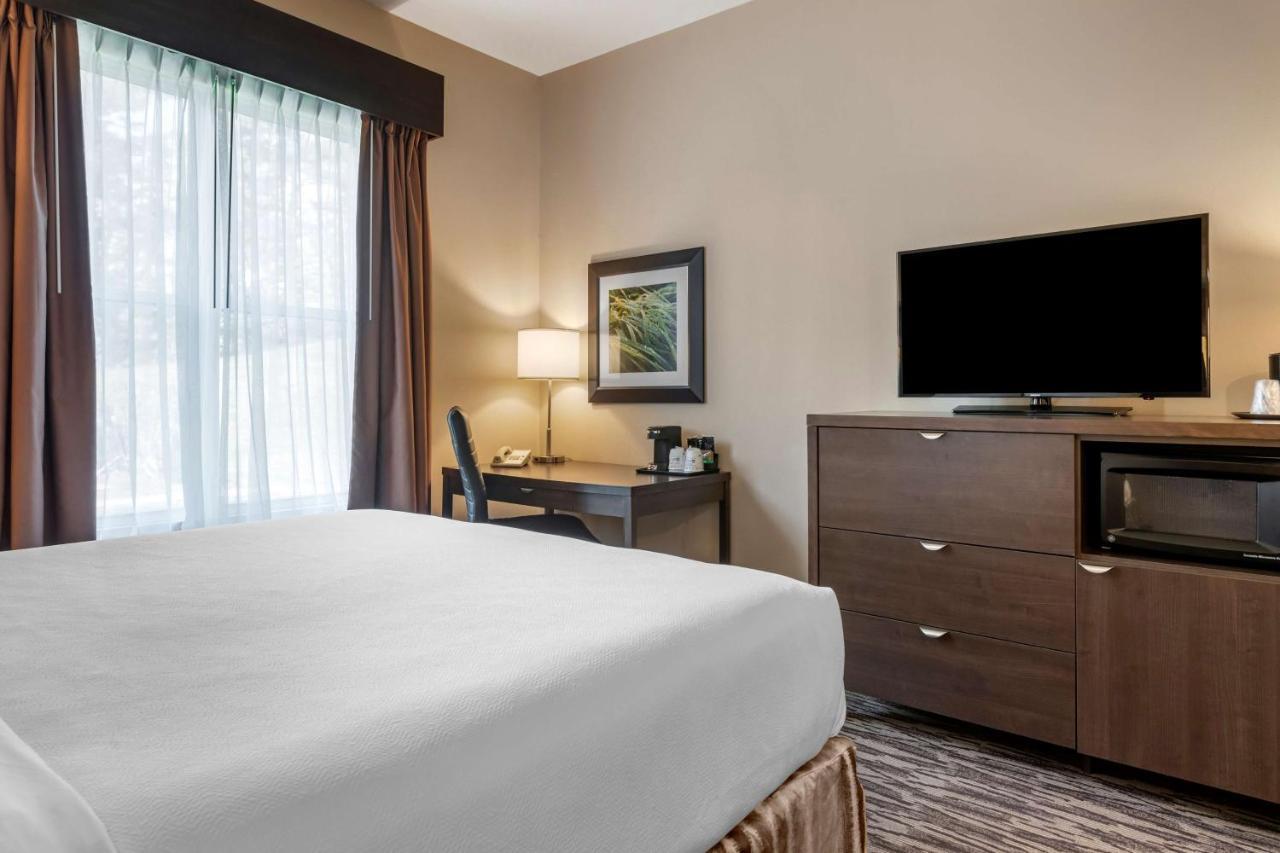 Best Western Plus Bridgewater Hotel&Convention Centre Exterior foto