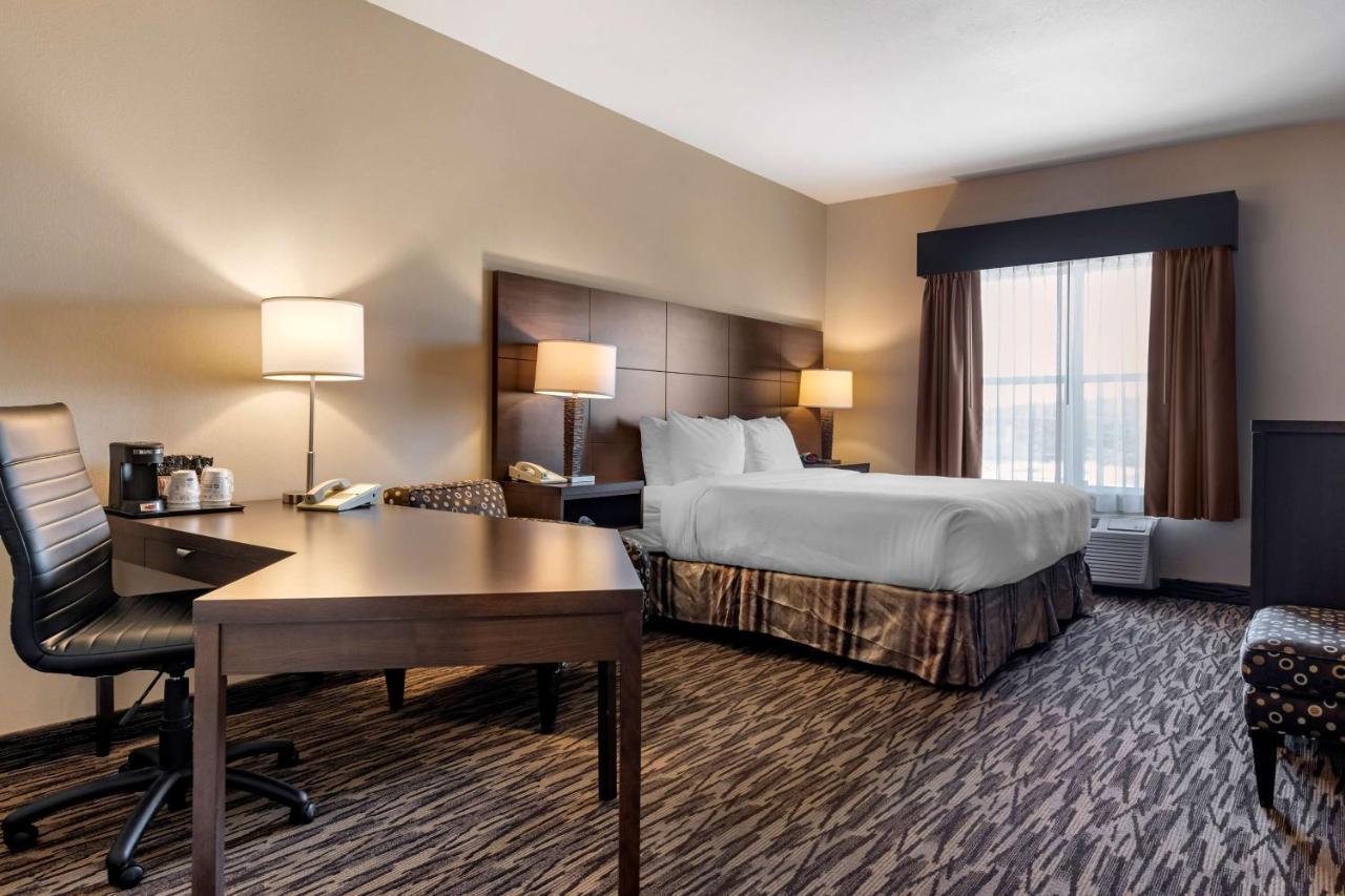Best Western Plus Bridgewater Hotel&Convention Centre Exterior foto